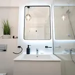דירה The Essence - Luxe By Blvd 8b7 - Free Parking בוקרשט